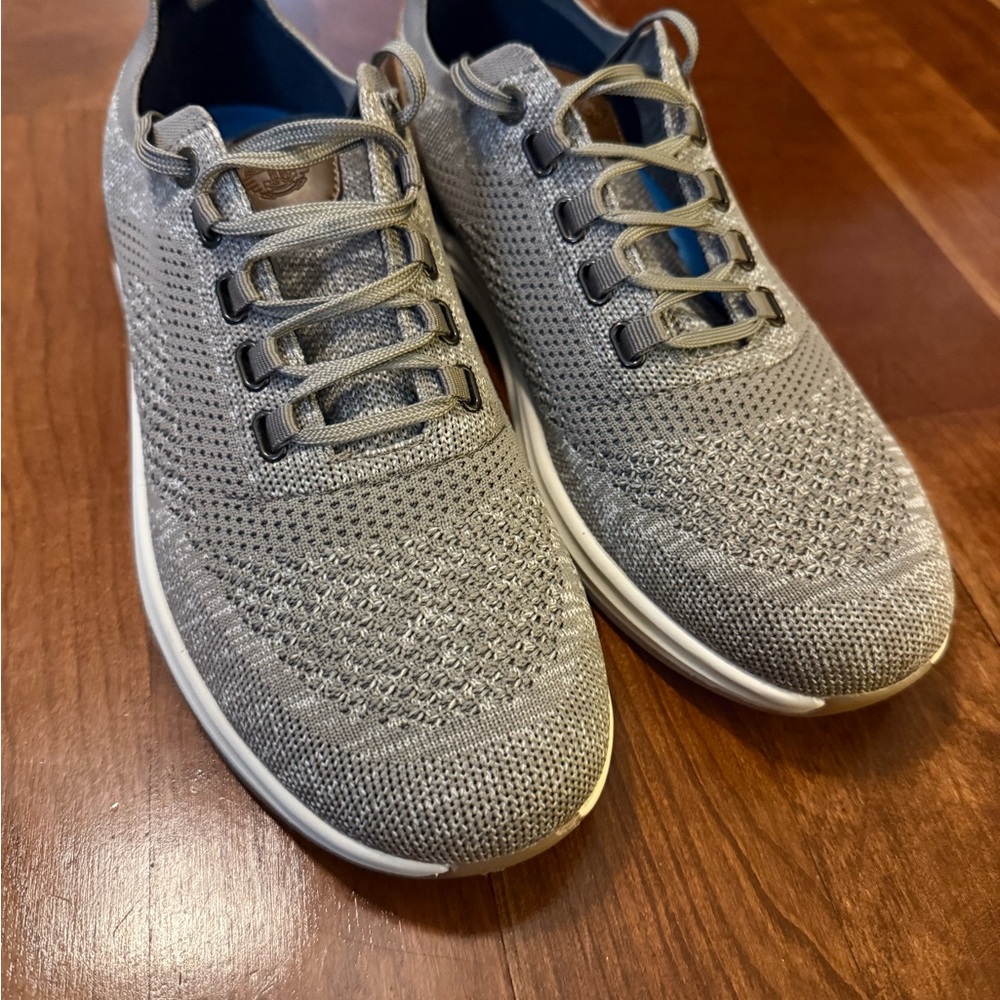 Men's Docker’s taupe sneaker